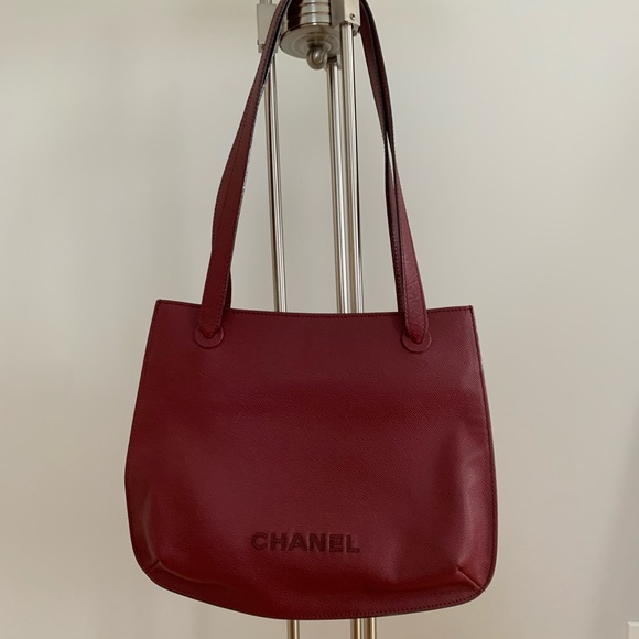 CHANEL Handbags - Vintage Chanel Leather Tote Bag EUC VGUC